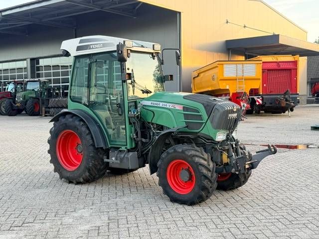 Fendt 208v, FH+PTO, Geveerde as, Vario