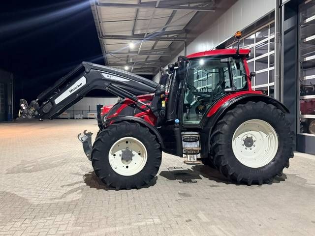 Valtra N134 Hitech, FH+PTO + Voorlader 3200 uur!
