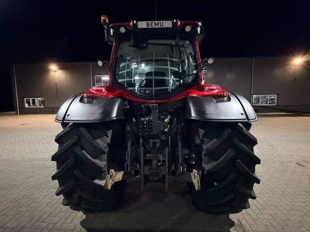 Valtra N134 Hitech, FH+PTO + Voorlader 3200 uur!
