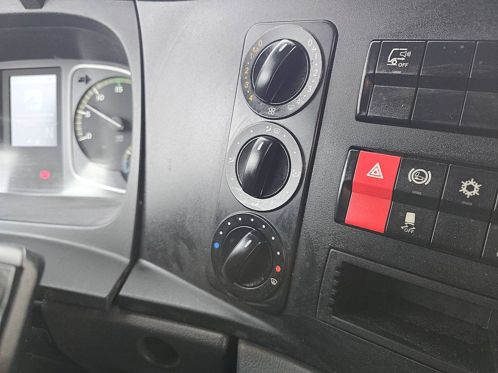 MERCEDES-BENZ ATEGO 1623 L Bakwagen Laadklep 16T Zijdeur Ondervouwklep Camera Euro6!