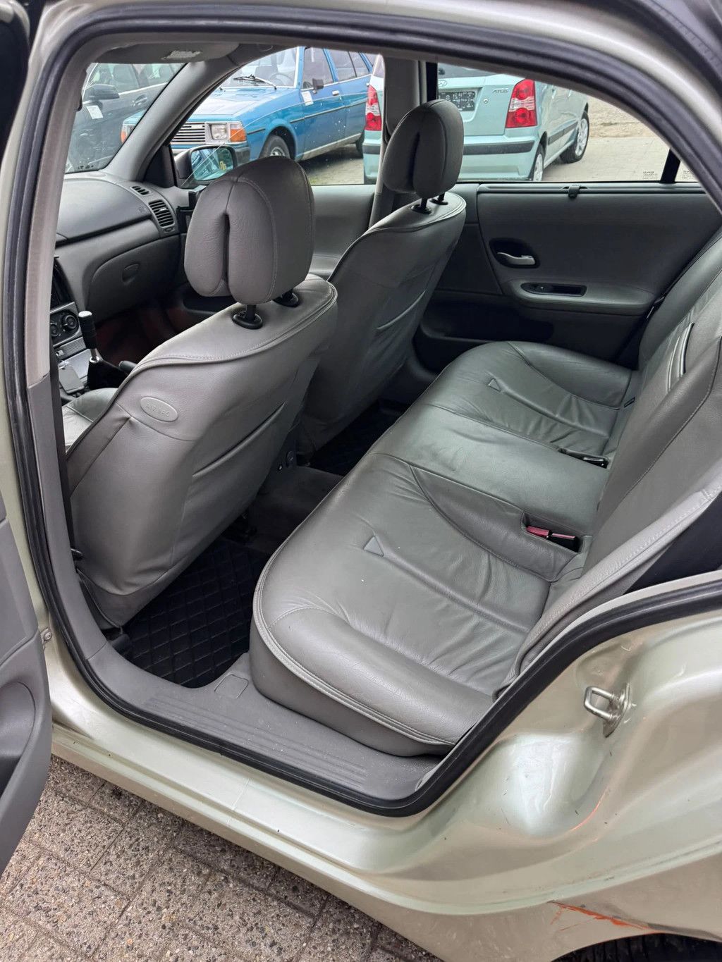 Renault Laguna **PETROL-ESSENCE-BELGIAN ORIGINE