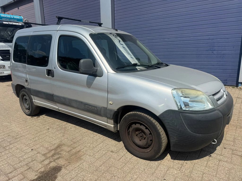 Citroën Berlingo ESSENCE-PETROL