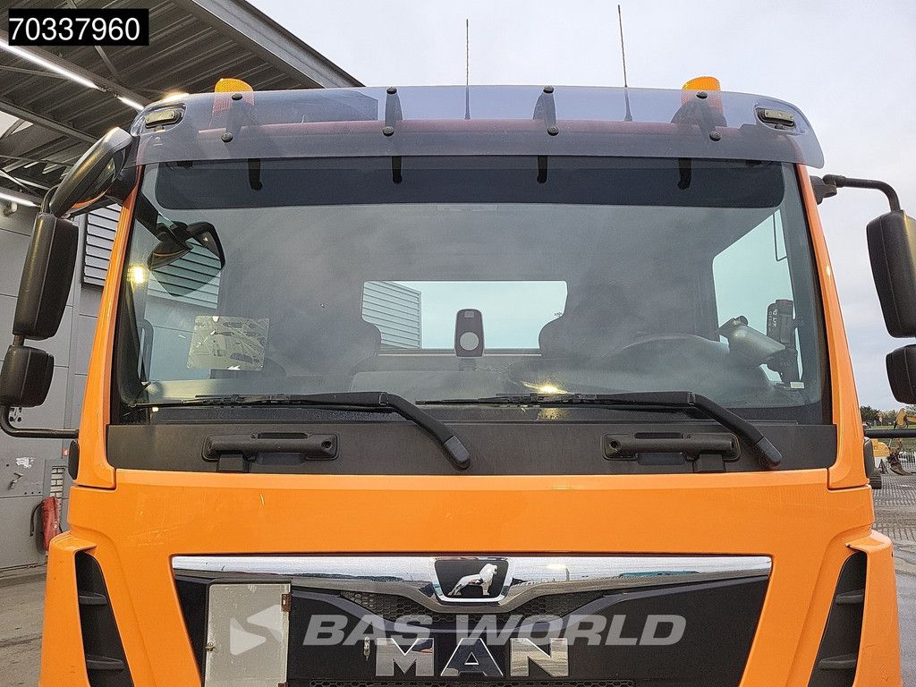 MAN TGM 18.320 4X2 HIAB FTR12 Skiploader Absetzkipper Automatic Euro 6