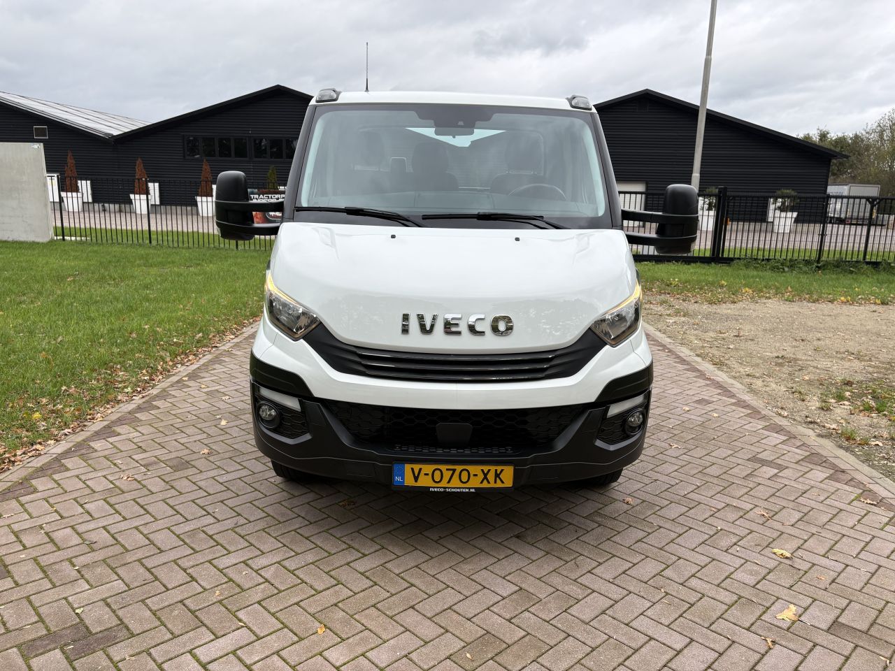 BE trekker 9.4 TON Iveco Daily 40C18 Hi Matic automaat (84.877KM