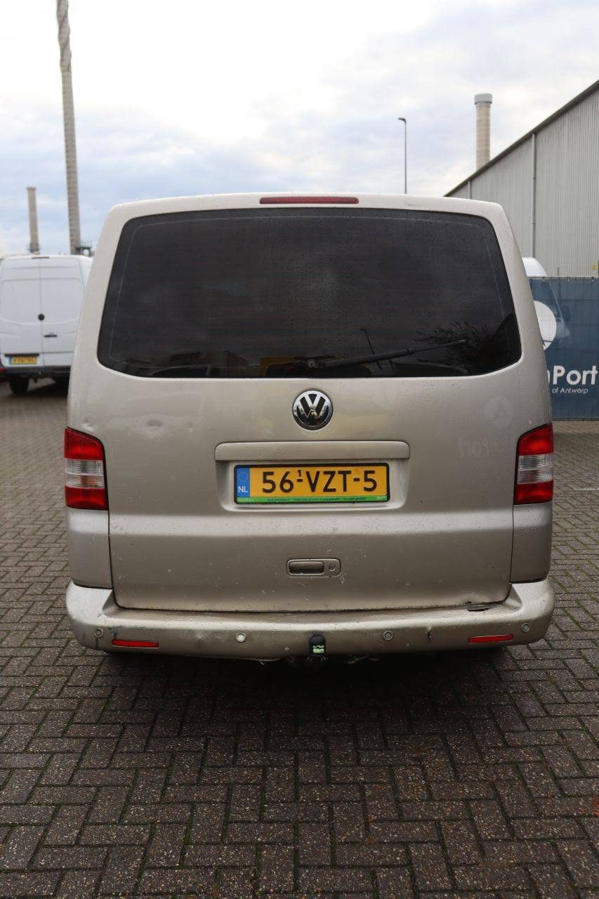 Volkswagen Transporter Diesel Van 174 PS 2009