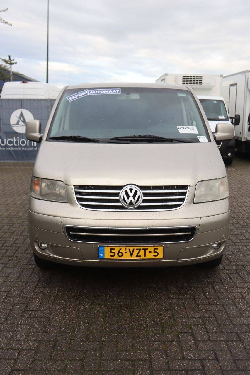 Volkswagen Transporter Diesel Van 174 PS 2009