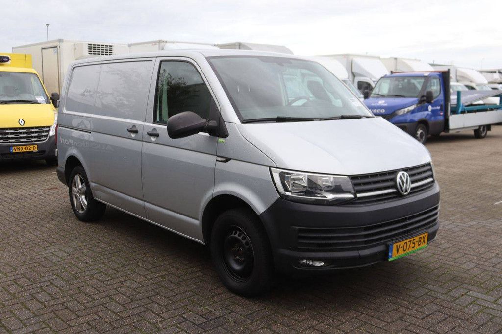 Volkswagen Transporter Diesel 150 PS Van 2017