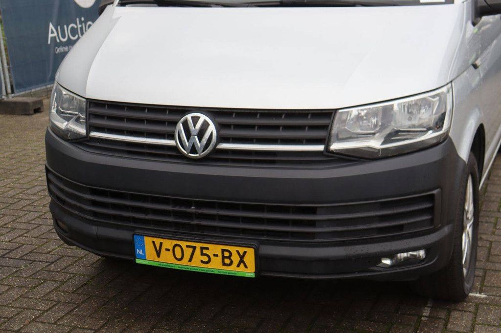 Volkswagen Transporter Diesel 150 PS Van 2017