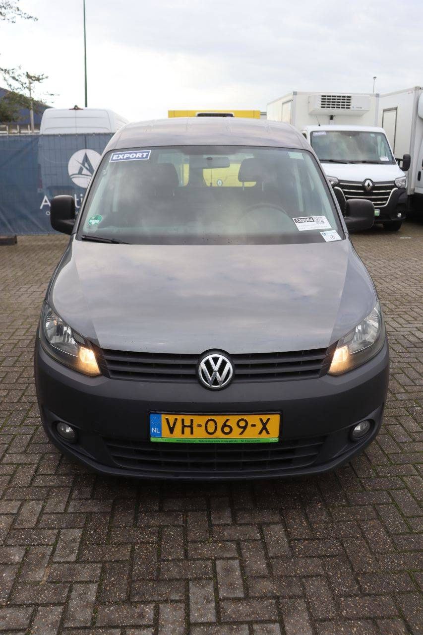 Volkswagen Caddy Basismodell, sparsamer Dieselmotor, 75 PS, Kastenwagen, Baujahr 2014
