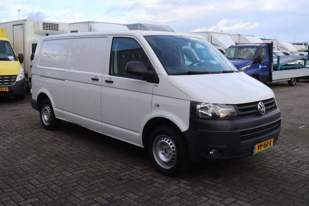 Volkswagen Transporter Diesel 140 PS Kastenwagen 2015