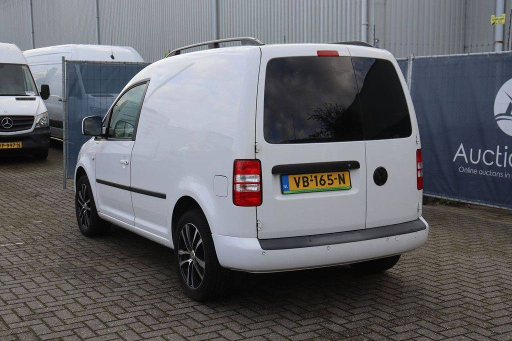 Volkswagen Caddy Diesel Van 102 PS 2013