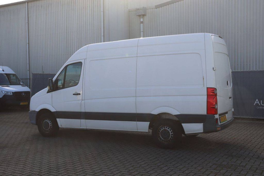 Volkswagen Crafter Diesel Kastenwagen 136 PS 2012