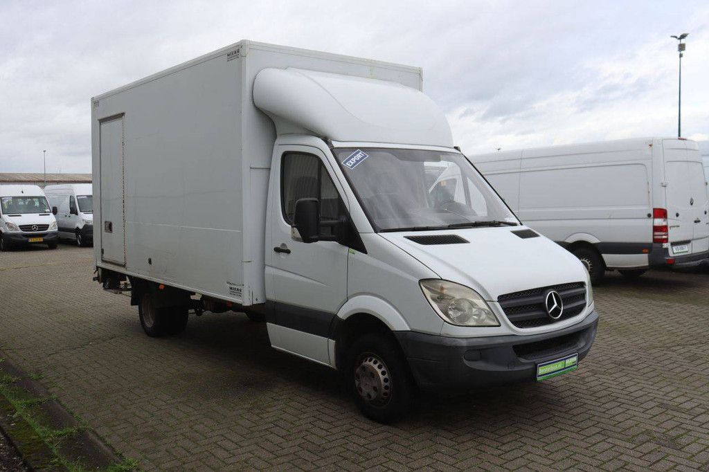 Box truck Mercedes-Benz Sprinter 516 CDI/3.5 Diesel 161hp 2010