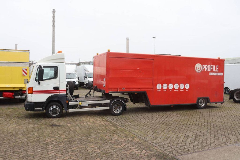 BE Kombination Nissan Atleon Diesel 150 PS 2008
