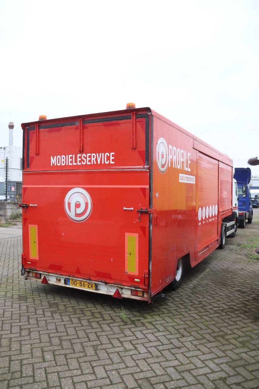 BE Kombination Nissan Atleon Diesel 150 PS 2008