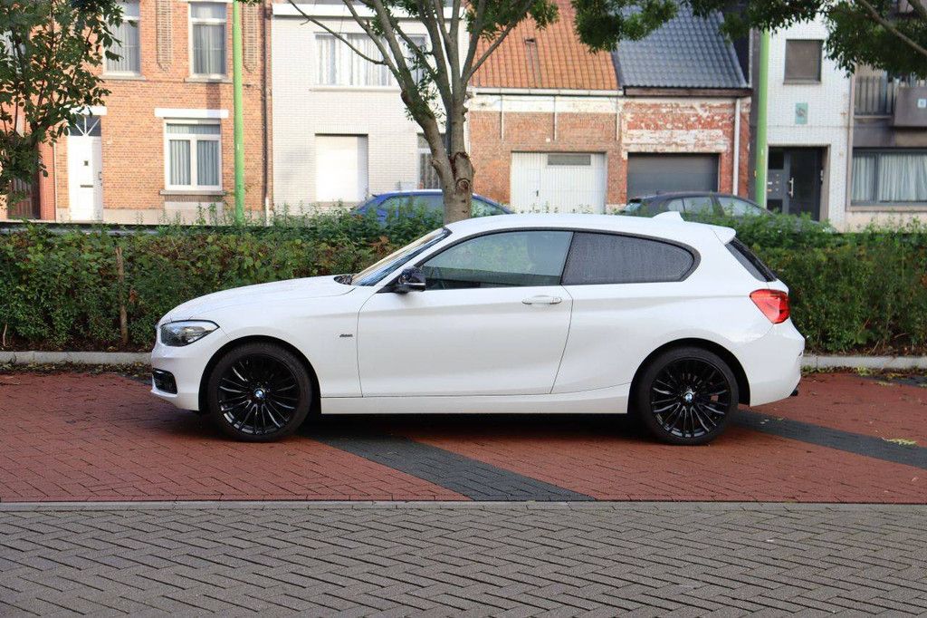 Passenger car BMW 116d Diesel 116hp 2017 (Margin)