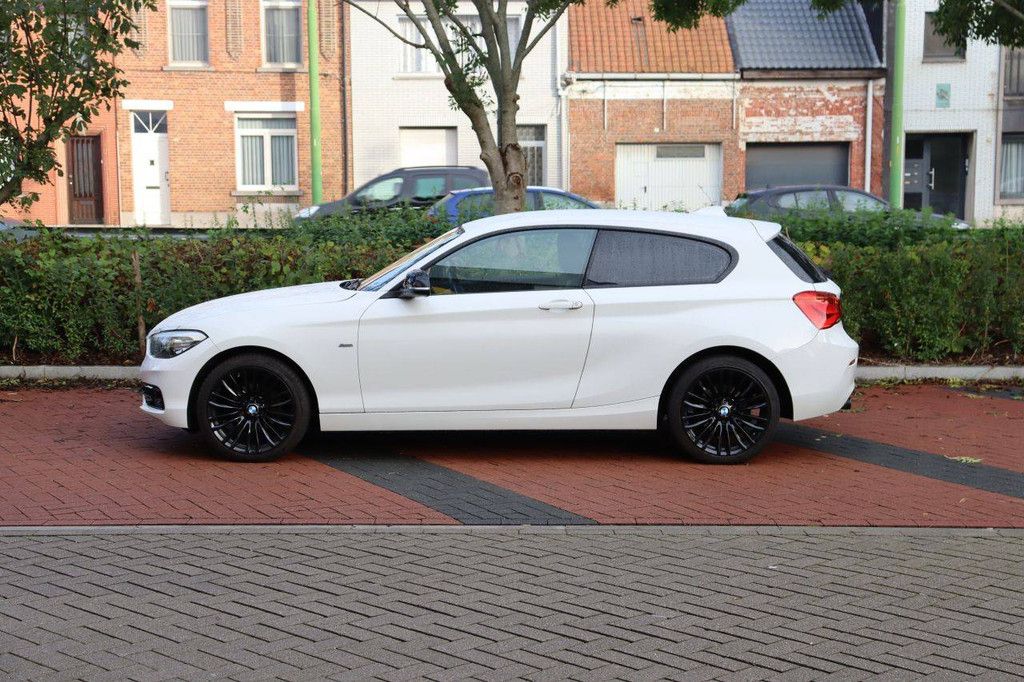 Passenger car BMW 116d Diesel 116hp 2017 (Margin)