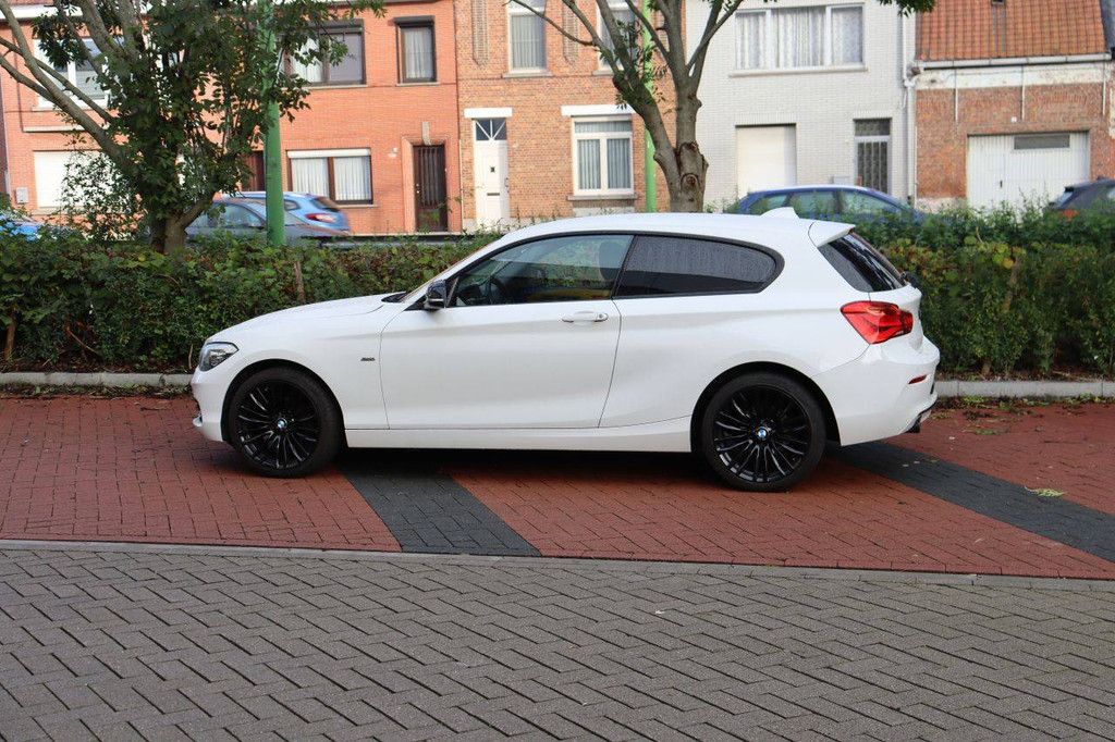 Passenger car BMW 116d Diesel 116hp 2017 (Margin)