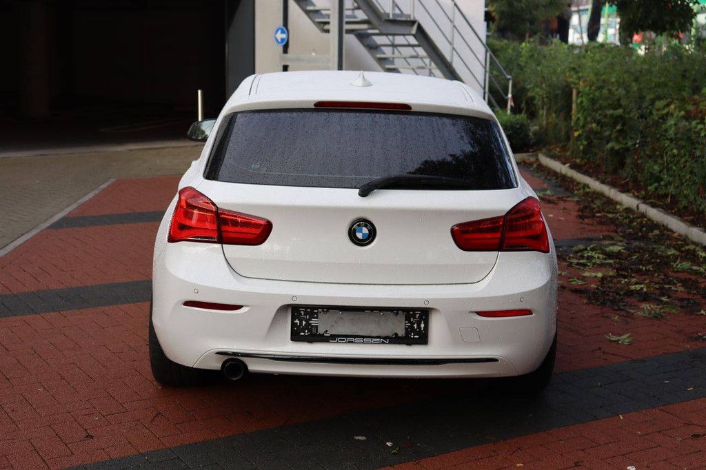 Passenger car BMW 116d Diesel 116hp 2017 (Margin)