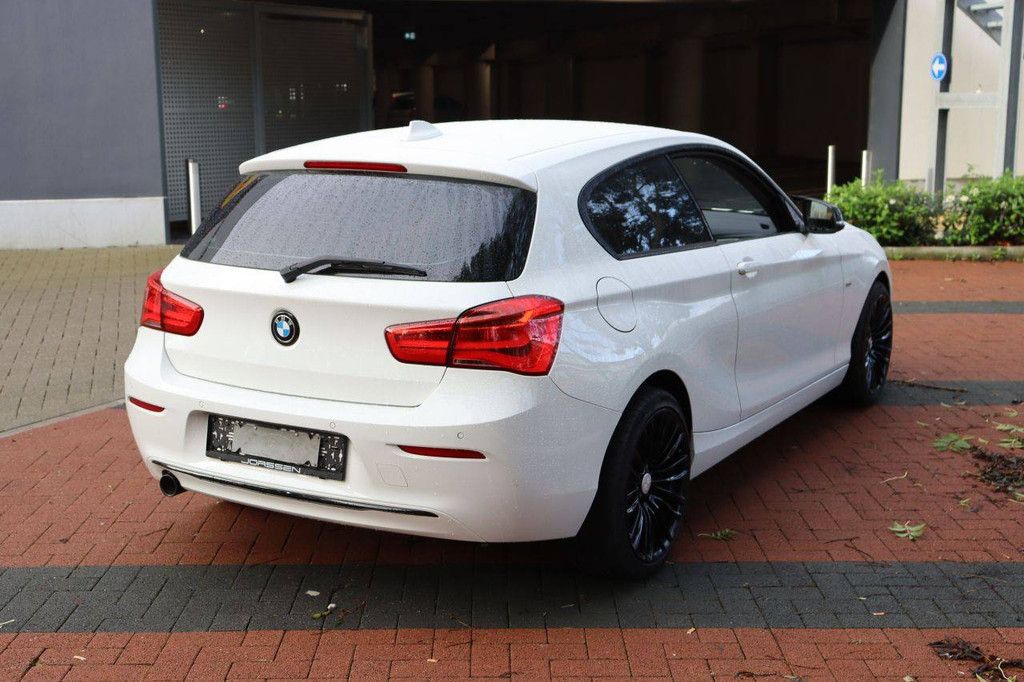 Passenger car BMW 116d Diesel 116hp 2017 (Margin)