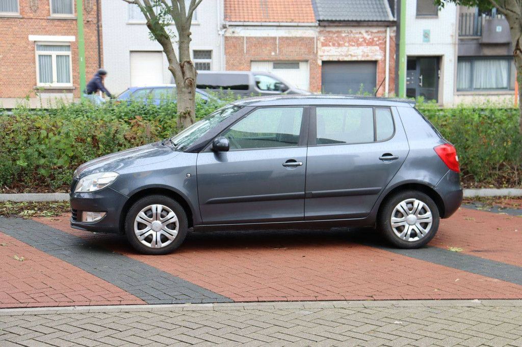 Pkw Skoda Fabia 1.2 Benzin 69 PS 2012 (Margin)