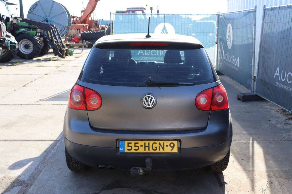 Passenger car Volkswagen Golf Diesel 140hp 2008
