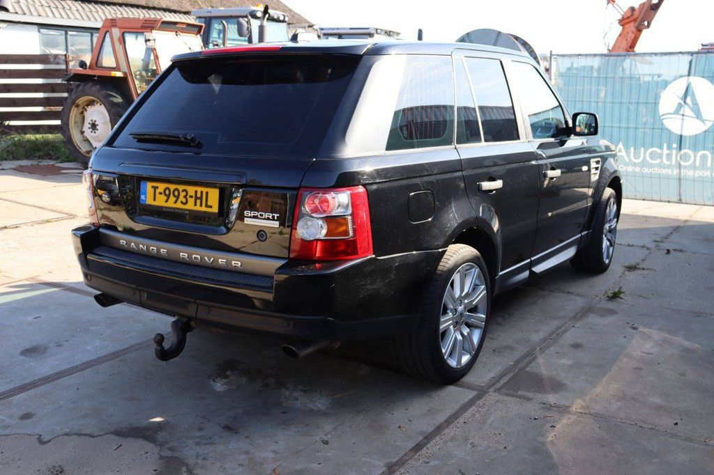 SUV Land Rover Range Rover Sport Petrol 391hp 2007