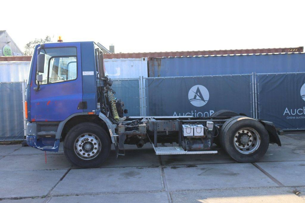 Fahrgestell mit Fahrerhaus DAF 75.250 LPG+Diesel 250 PS 2003