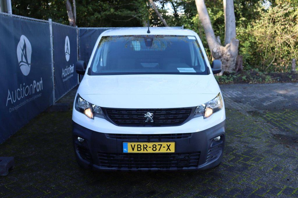 Peugeot Partner Diesel 75 PS Van 2019