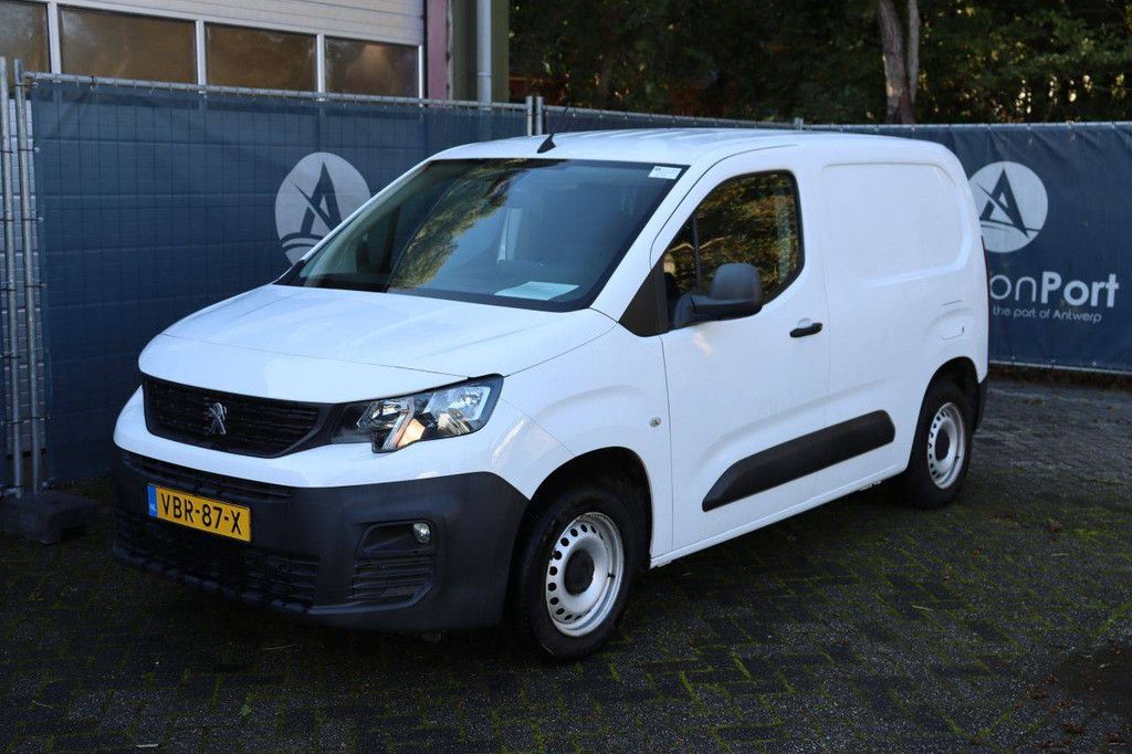 Peugeot Partner Diesel 75 PS Van 2019