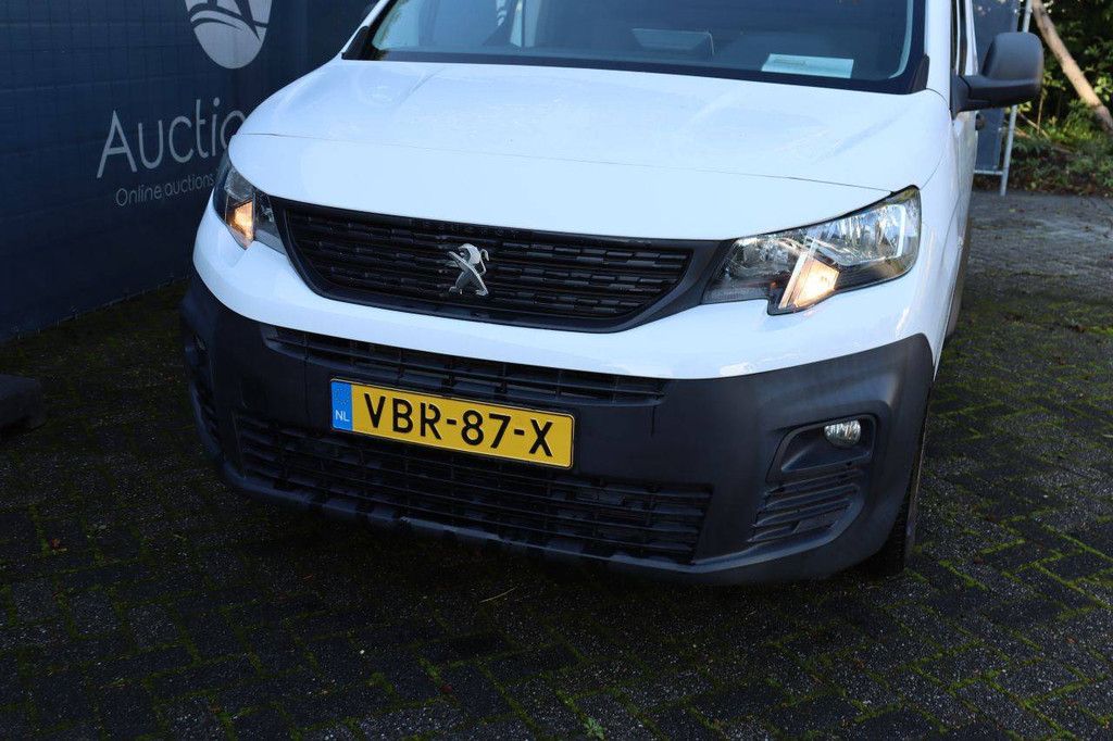 Peugeot Partner Diesel 75 PS Van 2019