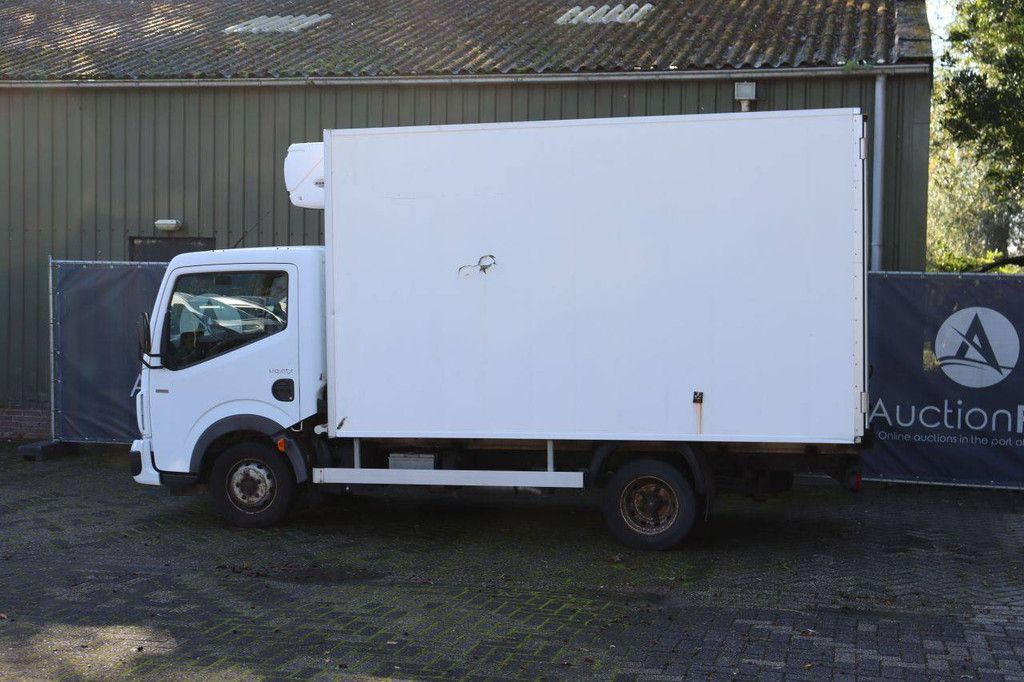 Refrigerated truck Renault Maxity Diesel 131hp 2008