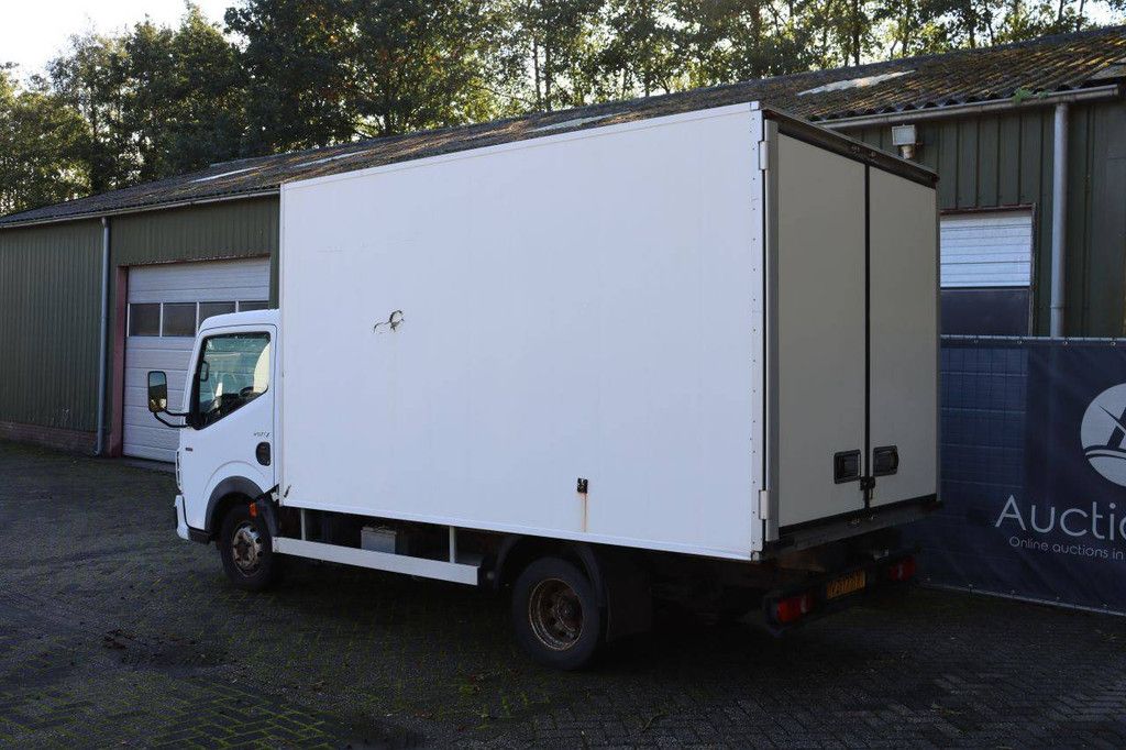 Refrigerated truck Renault Maxity Diesel 131hp 2008