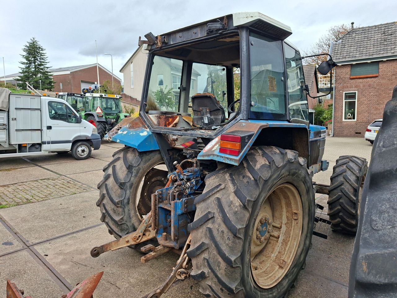 Ford 6640 met schade