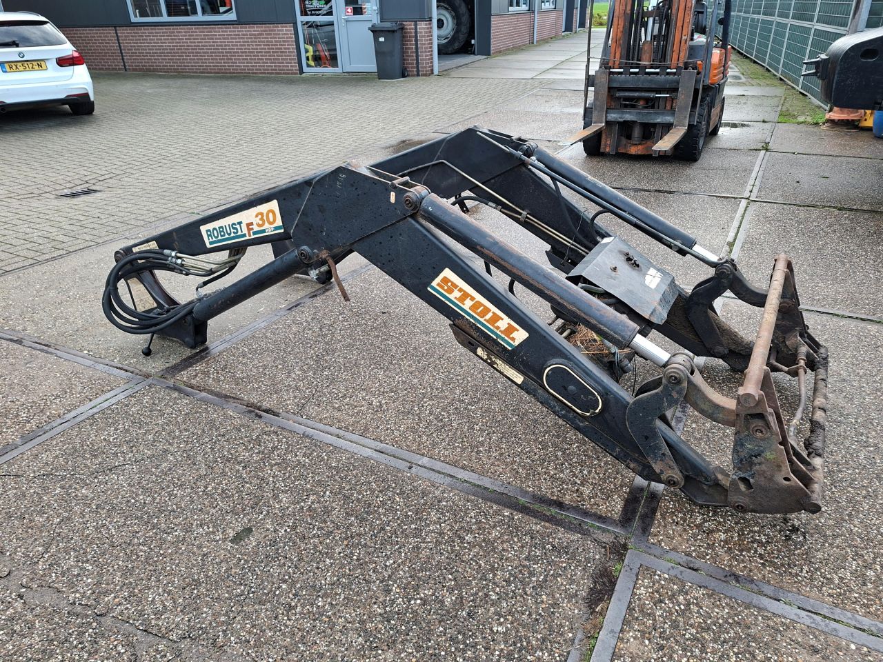 Ford 6640 met schade