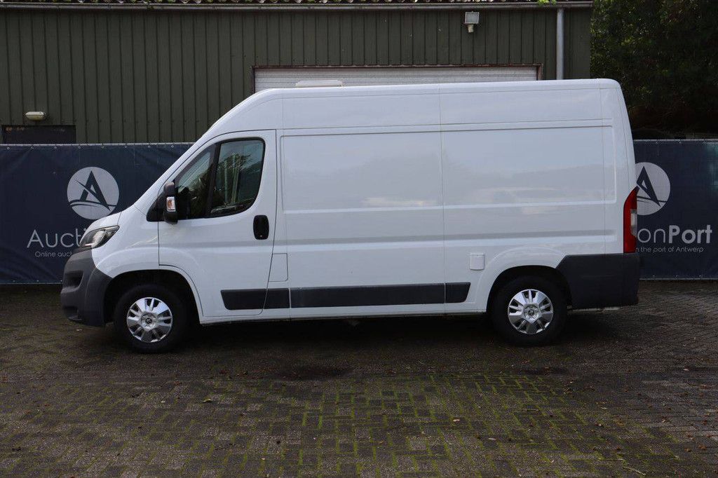 Peugeot Boxer Diesel Van 131 PS 2015 (Marge)