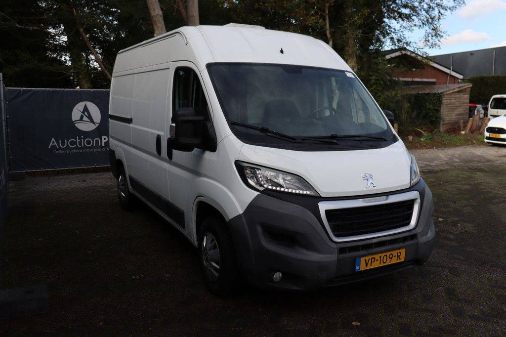 Peugeot Boxer Diesel Van 131 PS 2015 (Marge)