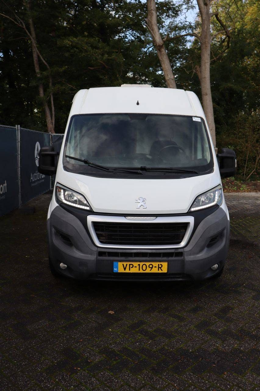 Peugeot Boxer Diesel Van 131 PS 2015 (Marge)