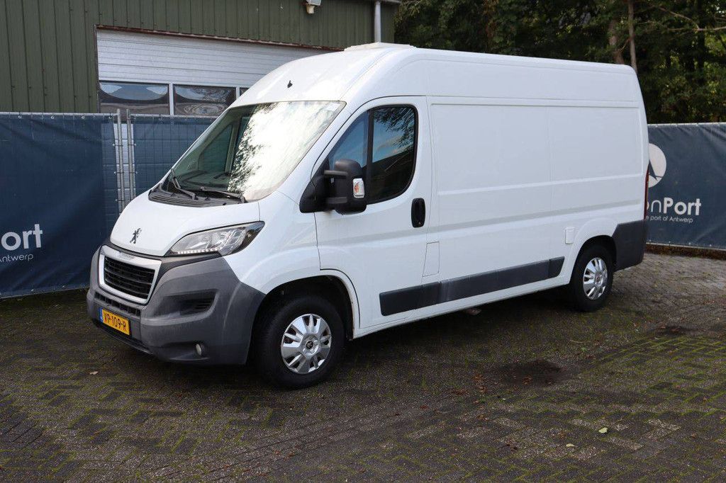 Peugeot Boxer Diesel Van 131 PS 2015 (Marge)