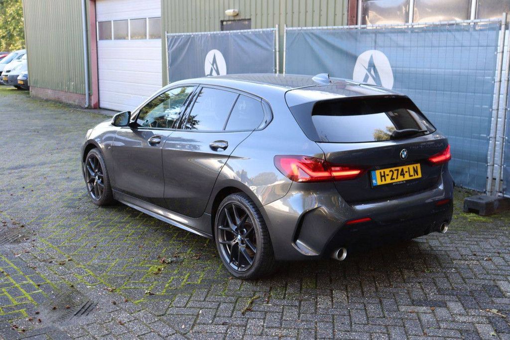 Passenger car BMW 118D Diesel 150hp 2019 (Margin)