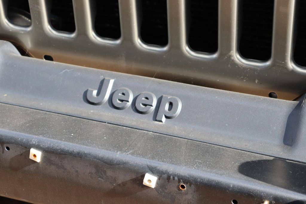 SUV Jeep Wrangler 4.0 Automatic Rubicon Gasoline 2005