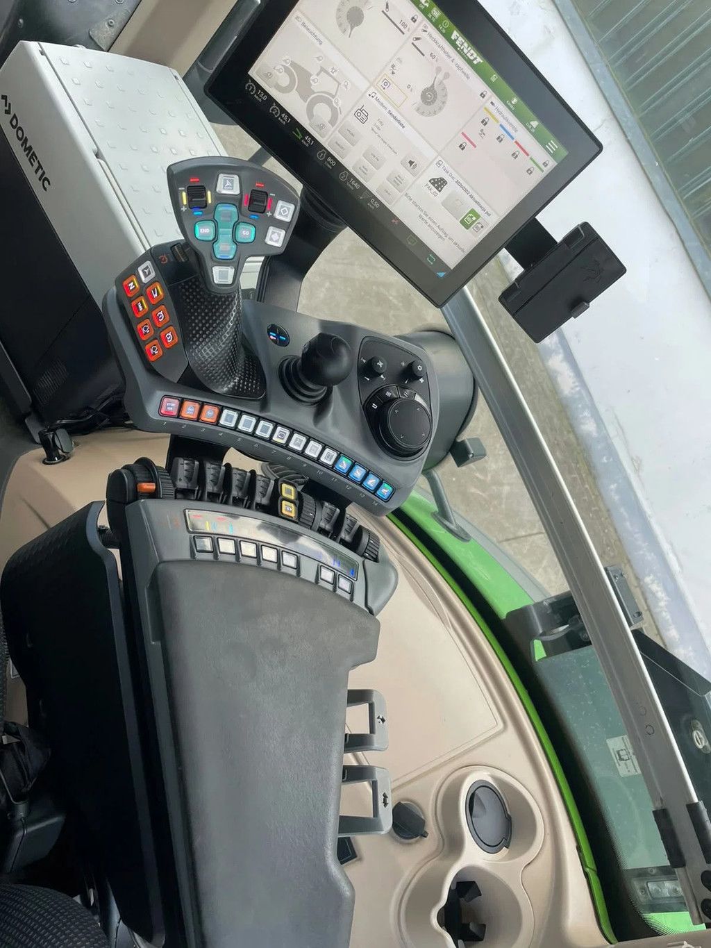 Fendt 939 Gen7 Profi Plus 220L/MIN REVERSIBLE FAN