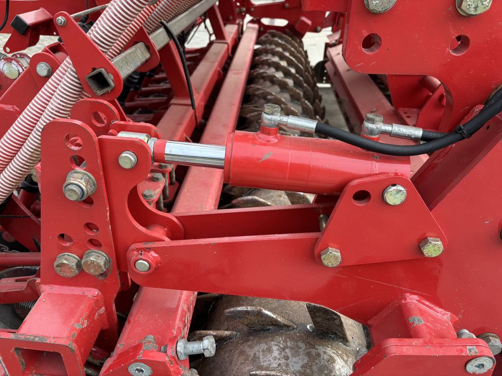 Kverneland NG-H 301 + mc-drill PRO