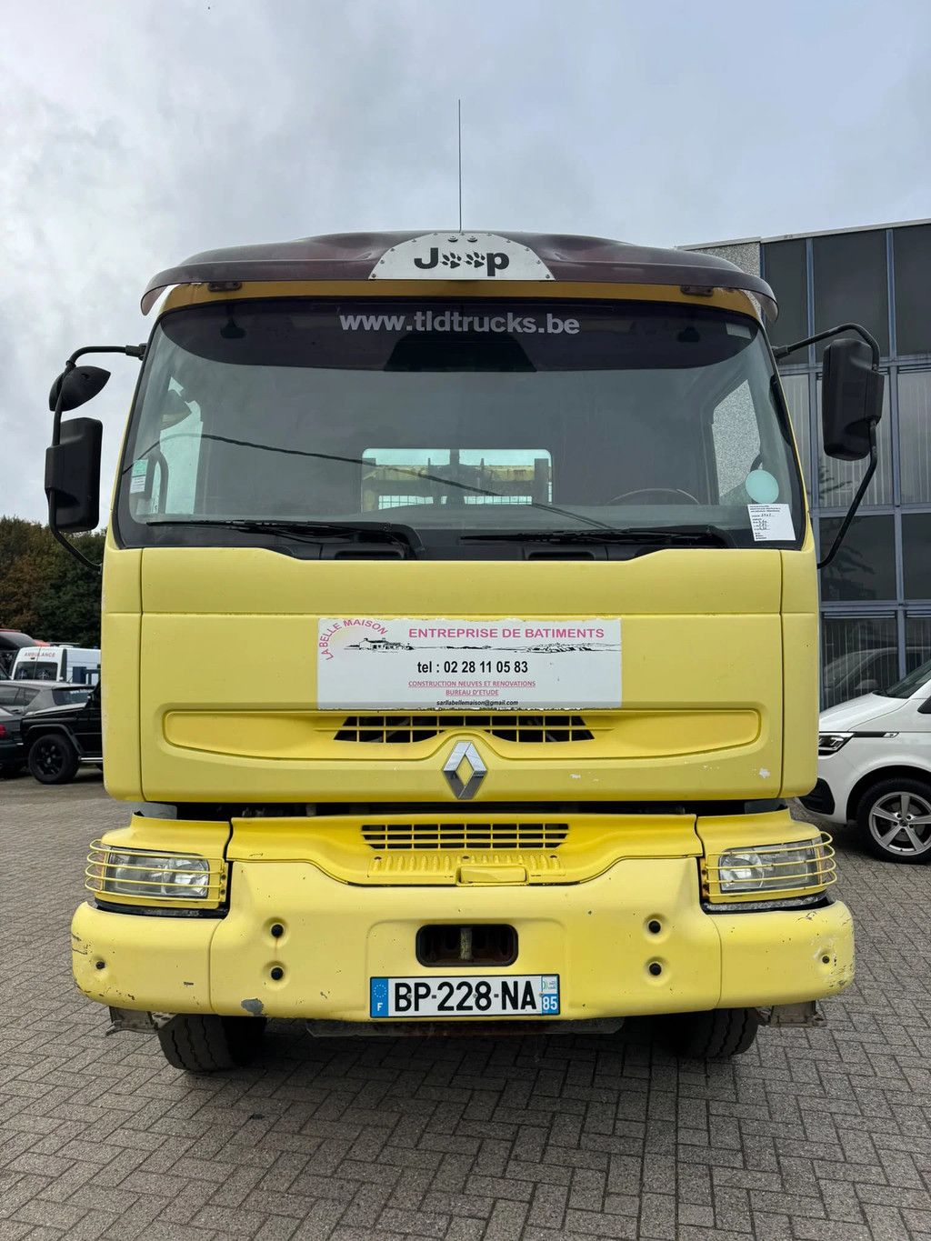 Renault Kerax **340-MANUAL PUMP-FULL STEEL SUSPENSION**