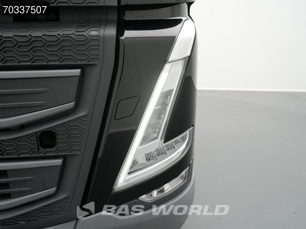 Volvo FH FH 460 4X2 ADR! 2xTanks ACC I-ParkCool VEB+