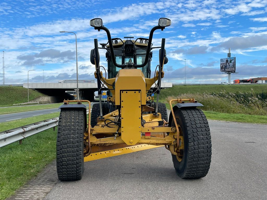 Caterpillar 140M