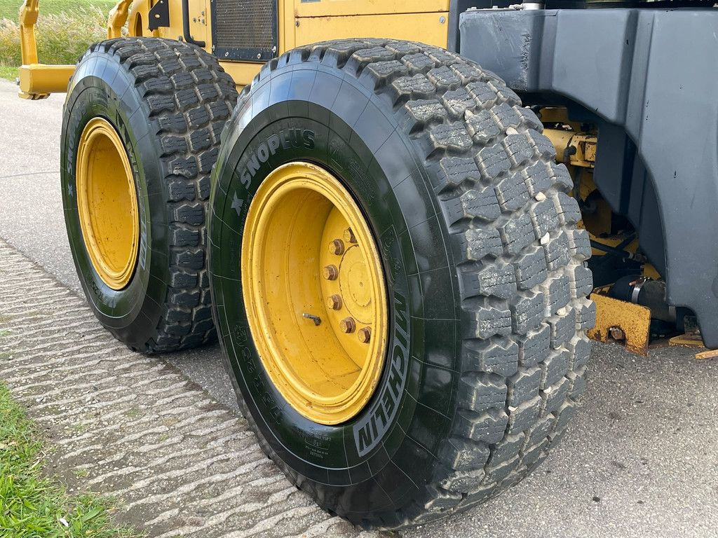 Caterpillar 140M
