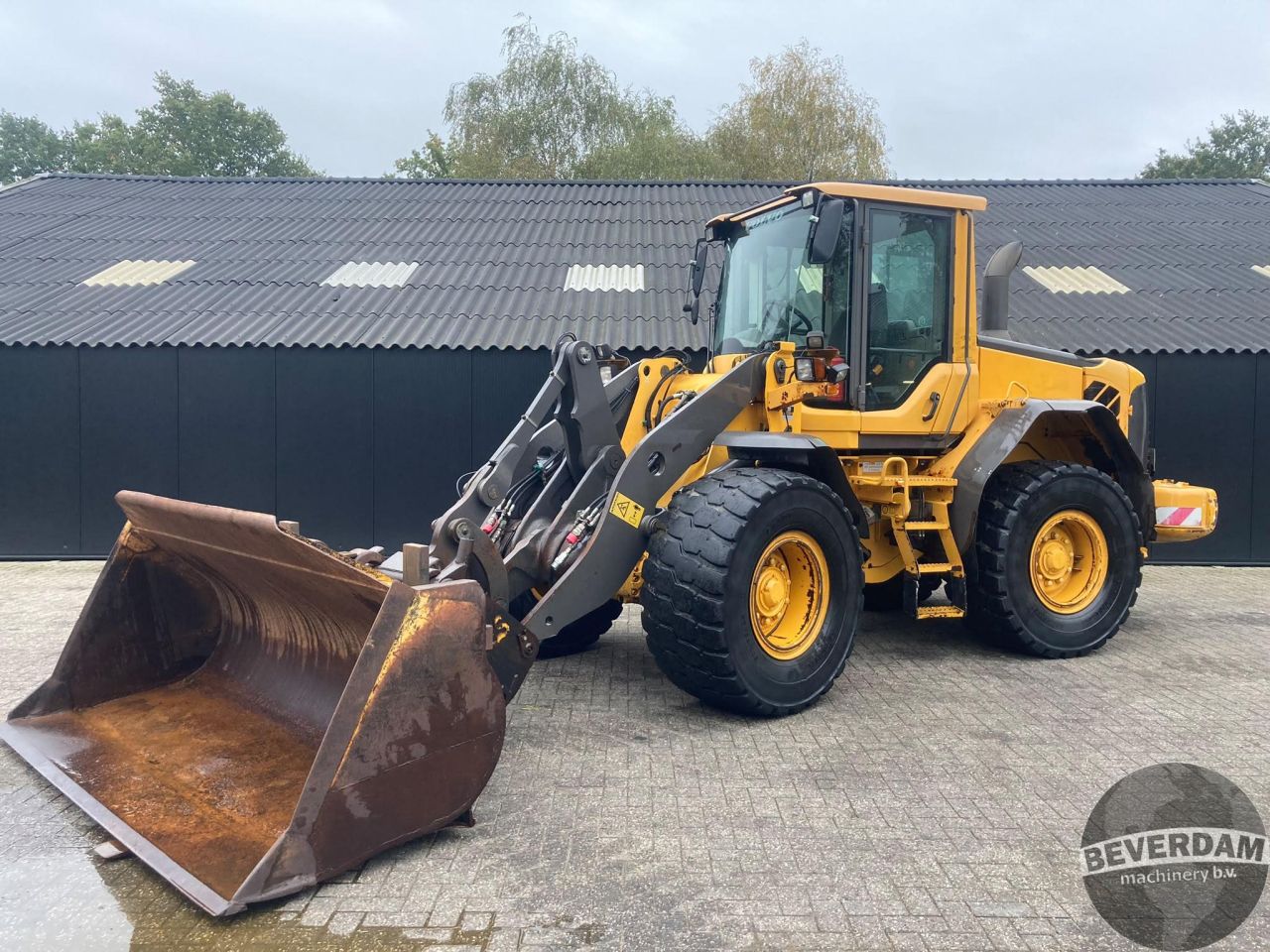Volvo L60F