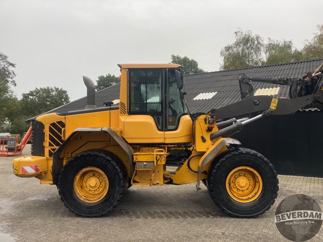 Volvo L60F
