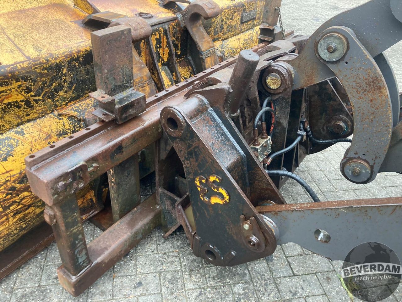 Volvo L60F